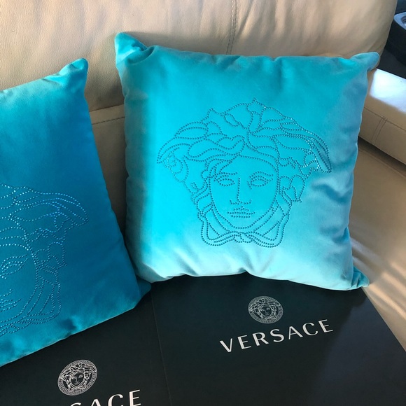 💧💧VERSACE💧💧 - Picture 7 of 12